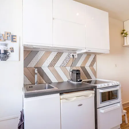 Apartamento Beatrice By Interhome