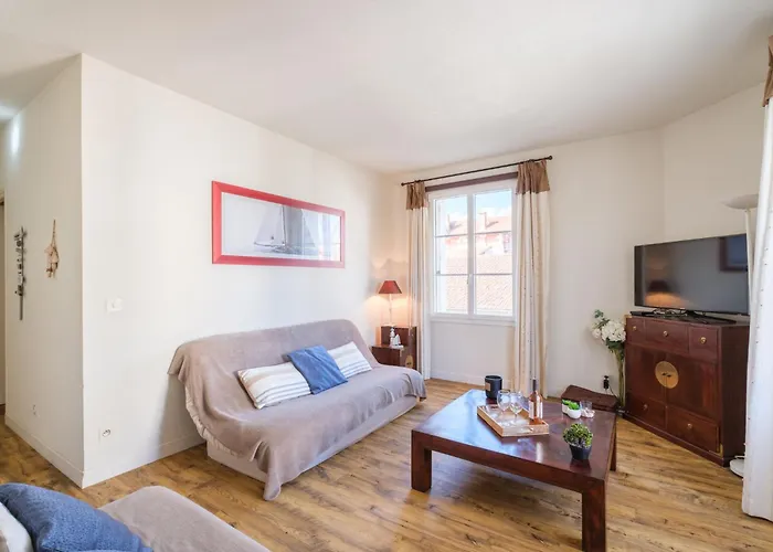 Beatrice By Interhome Arcachón